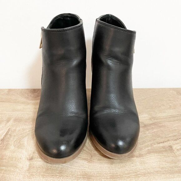 Call It Spring Black Vegan Faux Leather Block Heel Snake Embossing Zip Boots 6 - Picture 2 of 12